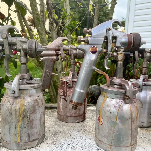 LOT SET OF 7 DEVILBISS,Sanbor Mix Lot PAINT SPRAY GUNS W/ CUP PAINTING TOOLS VTG - Picture 4 of 10